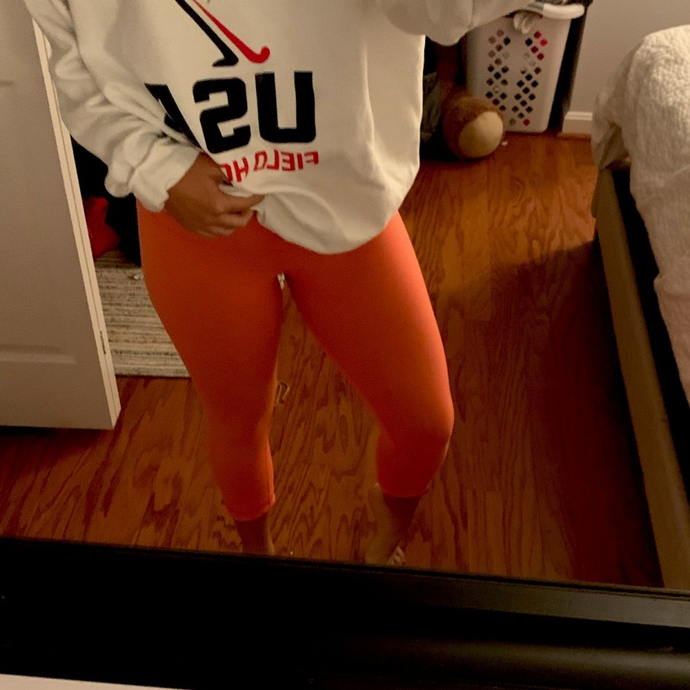 Orange lu lu lemon leggings